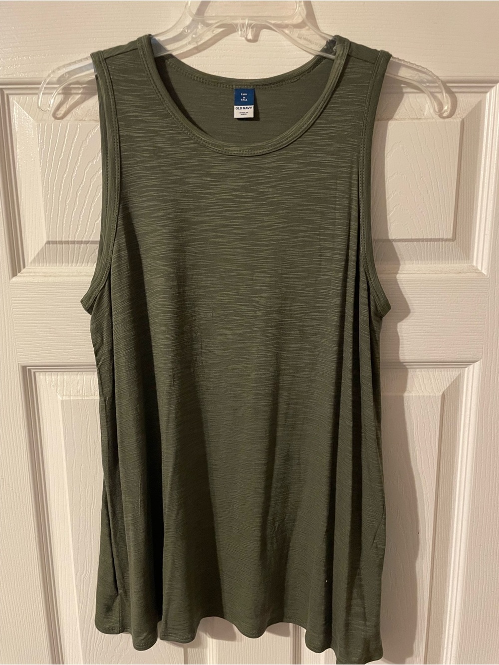 Old Navy Olive Green Relaxed Swing Tank size Medium Tall - Picture 4 of 6
